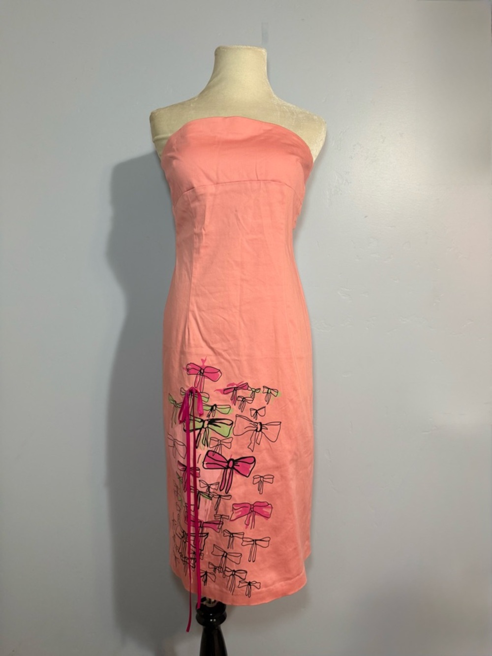 Strapless Pink Bow-Print Midi Dress